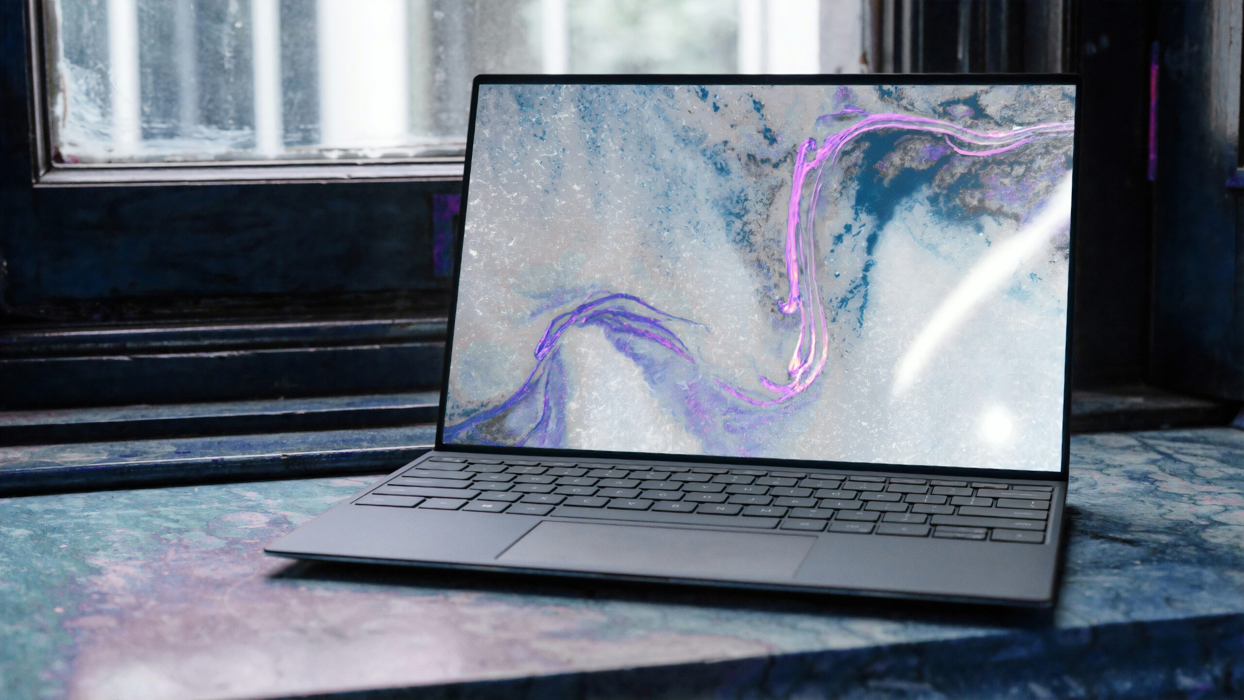 HP laptops showing the advantages, features, and best models for different users